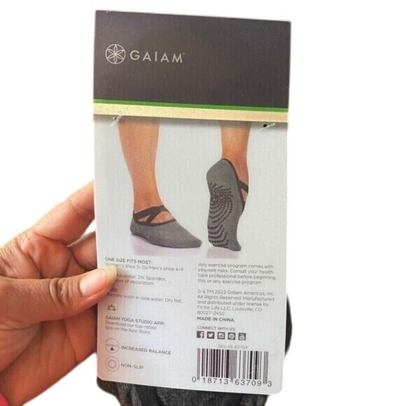Gaiam Yoga Barre Socks - Non Slip Sticky Toe Grip Accessories One Size Gray New - Picture 8 of 16